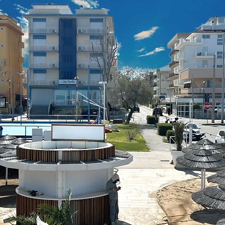 Hotel Los Angeles - Fronte Mare Riccione Exterior photo