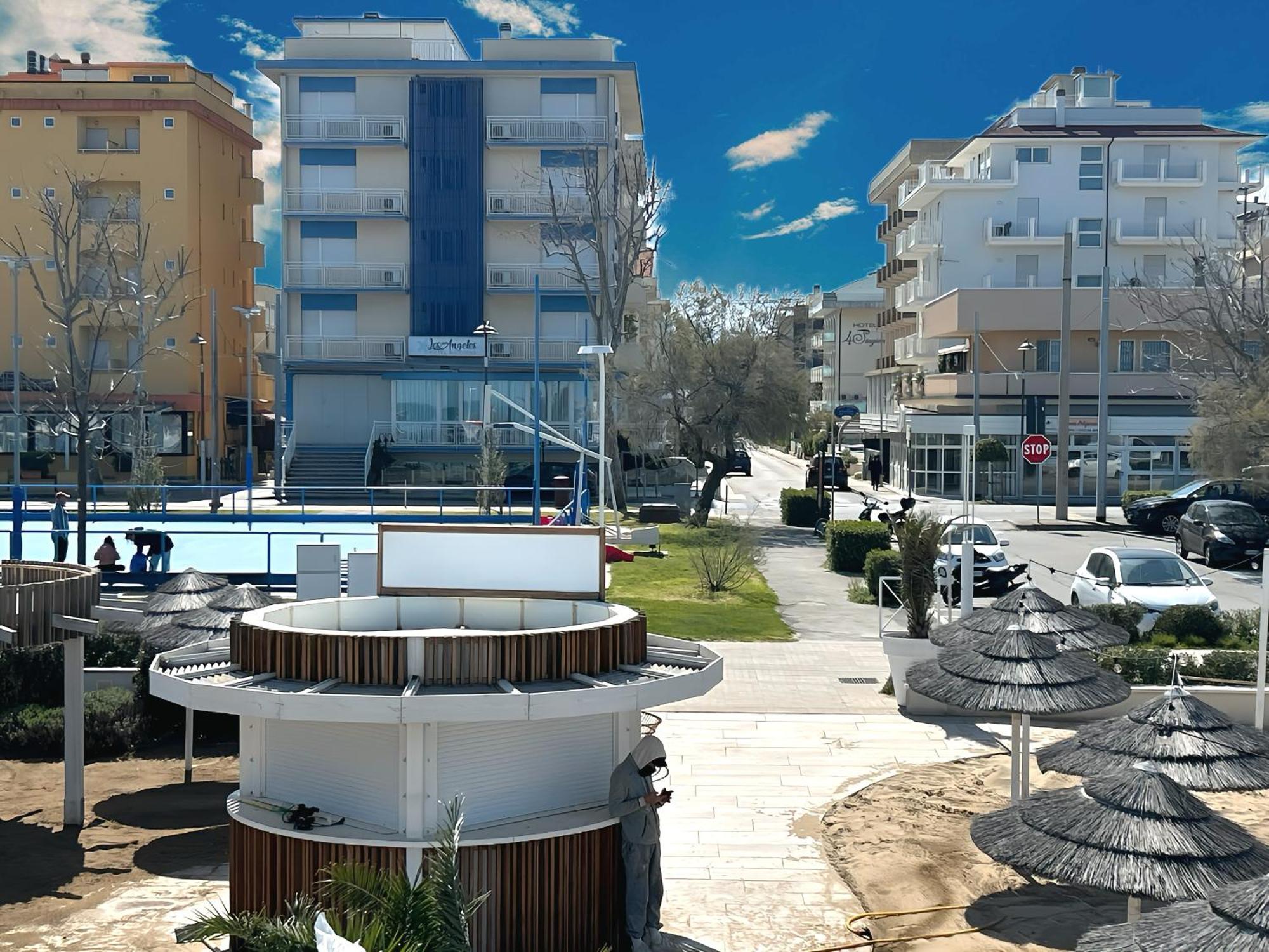 Hotel Los Angeles - Fronte Mare Riccione Exterior photo